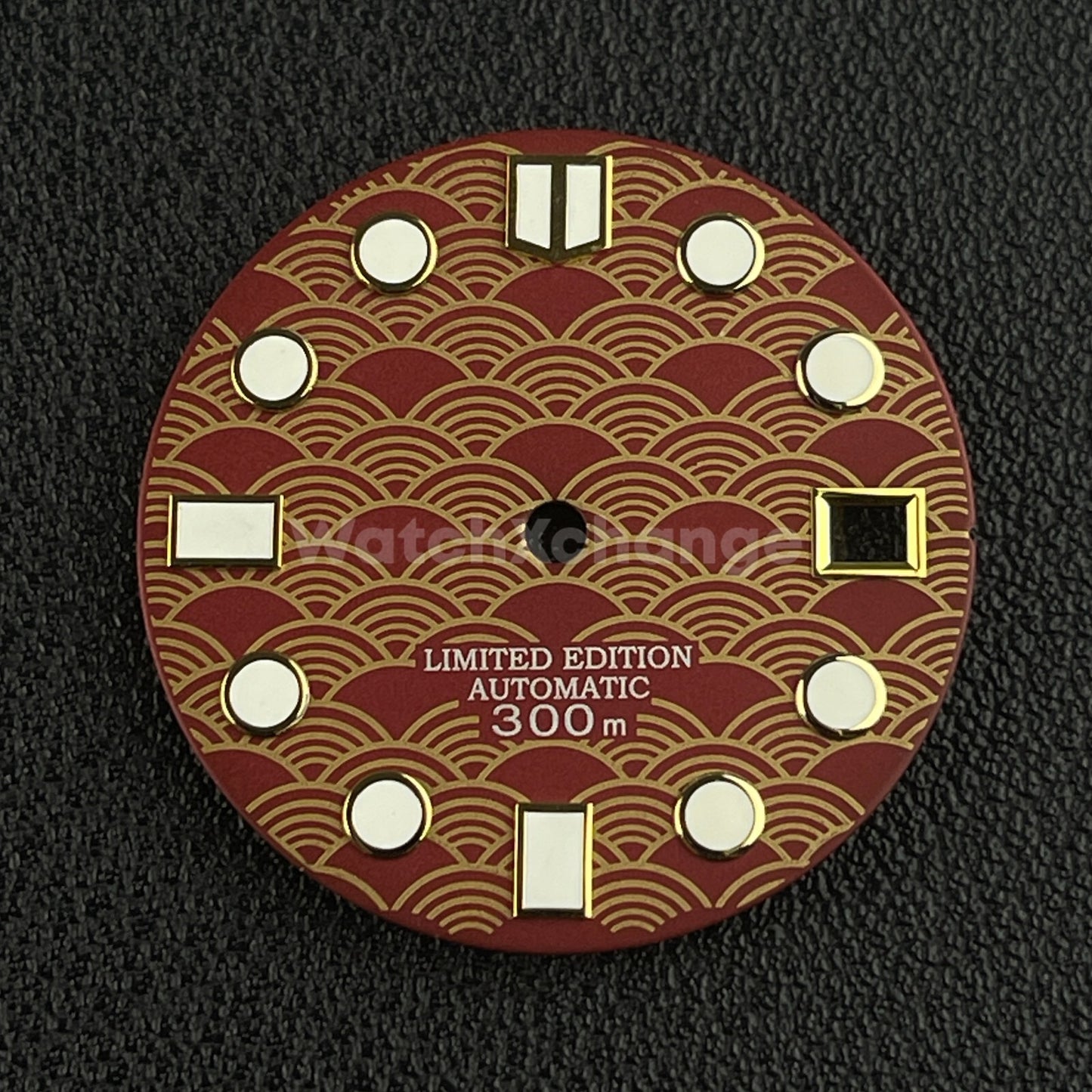 28.5mm Red & Gold Wave Fishscale Watch Dial Face for SEIKO NH35 NH36 Movement