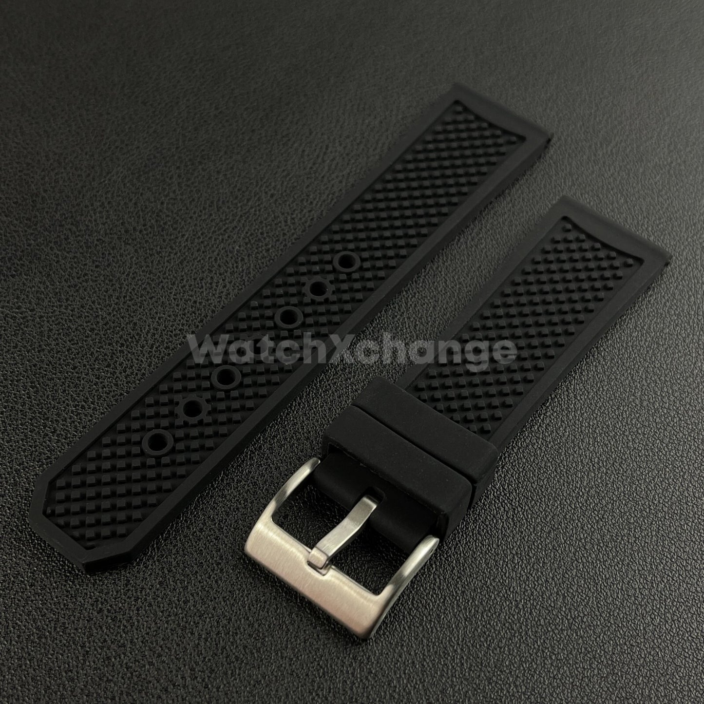 23mm 24mm Black Rubber Silicone Strap Band fit Calibre De Cartier watch
