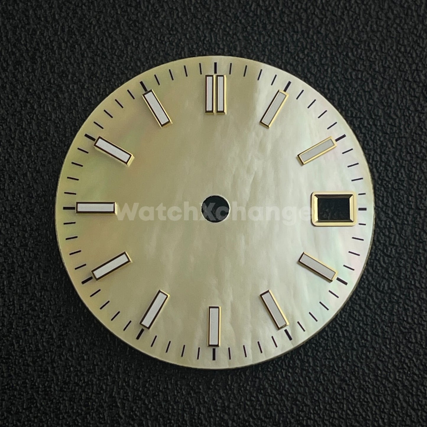 28.5mm Yellow Pearl Shell Texture Watch Dial for SEIKO NH35 NH36 Movement