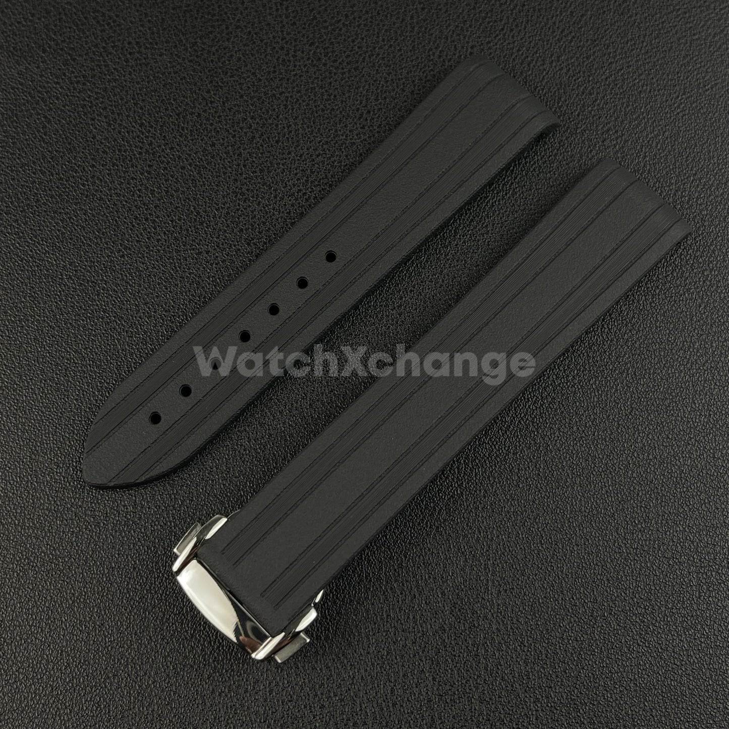 Black Omega Seamaster 41mm 300M Silicone Rubber Curved End Strap 20mm With Clasp