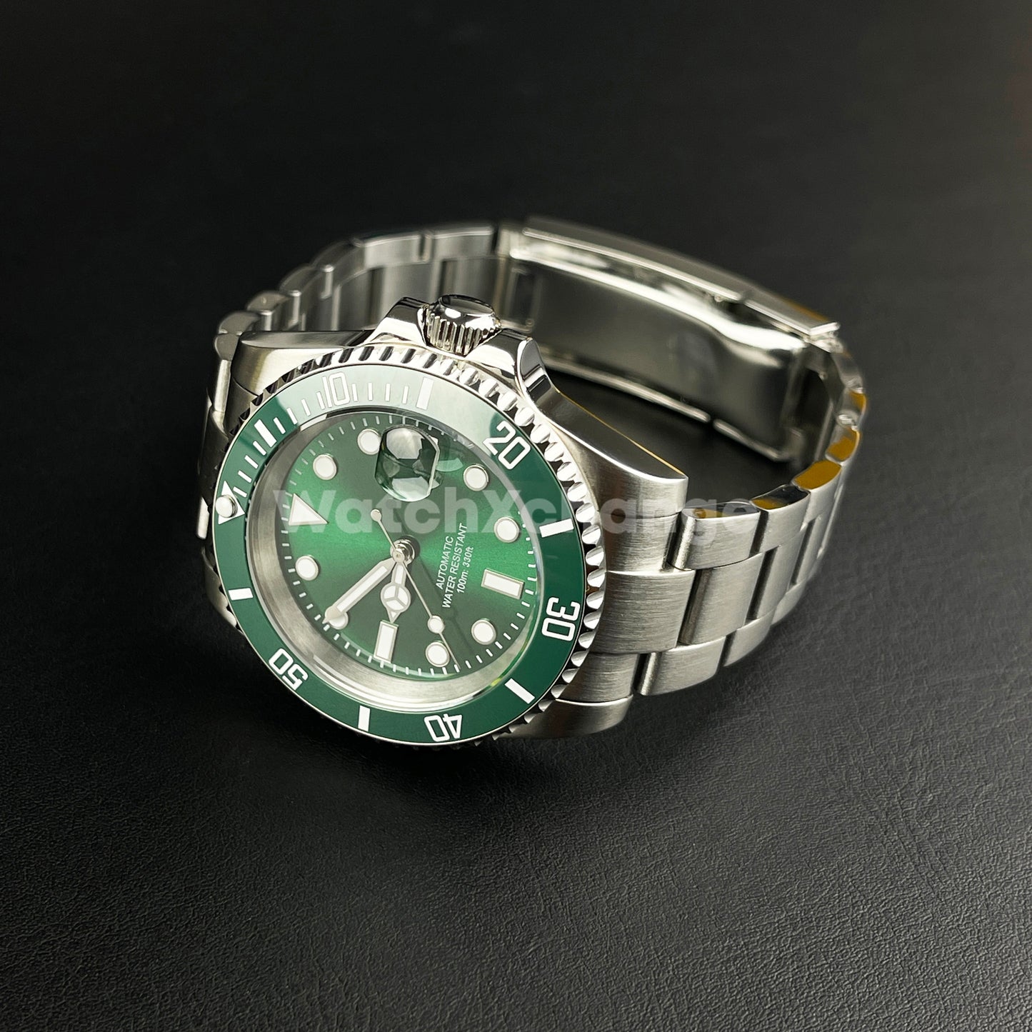 Green Hulk 40mm Diving Mens Watch NH35A Automatic Movement Sapphire Steel