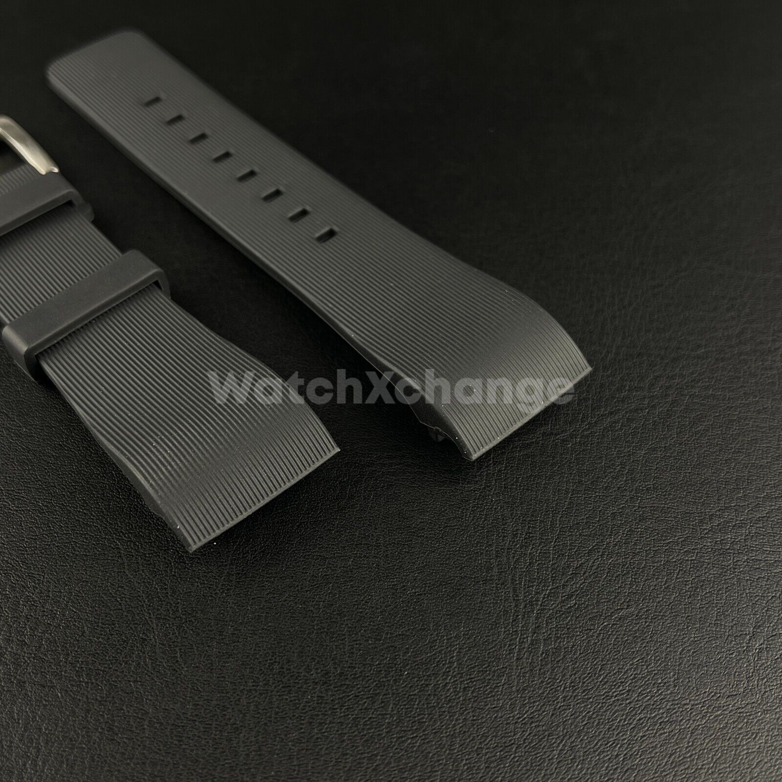 Black Silicone Rubber Watch Strap For Cartier Santos 100 Curved Ends 20 / 23mm