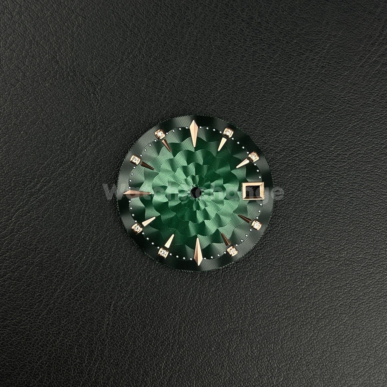29mm Green Watch Dial Face Radial Pattern Diamond Scale for NH35/36 Movements