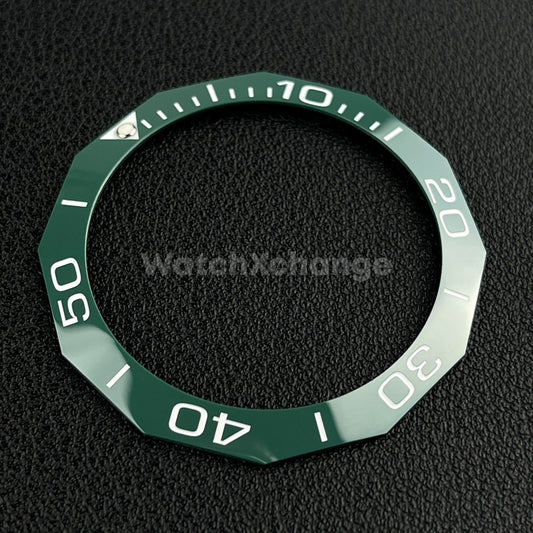 Green & White 40.9mm x 33.2mm 12 Sided Ceramic Watch Bezel Insert