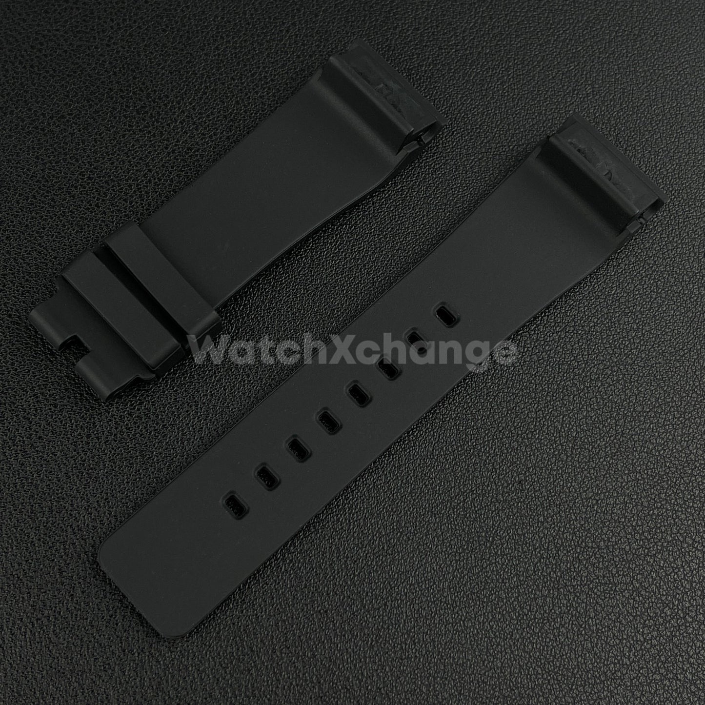 Black Silicone Rubber Watch Strap For Cartier Santos 100 Curved Ends 20 / 23mm