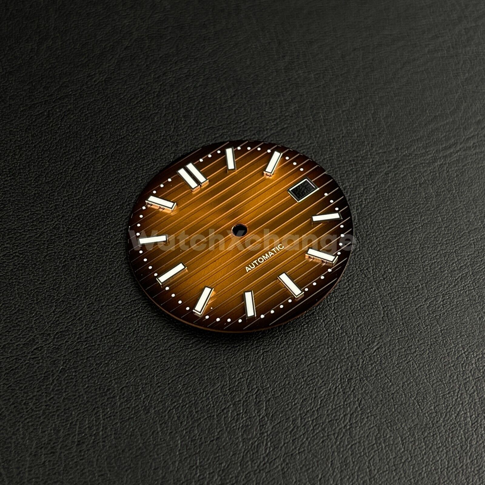 30.8mm Maple Leaf Brown Nautilus Style Dial C3 Luminous For Seiko NH35 Movement