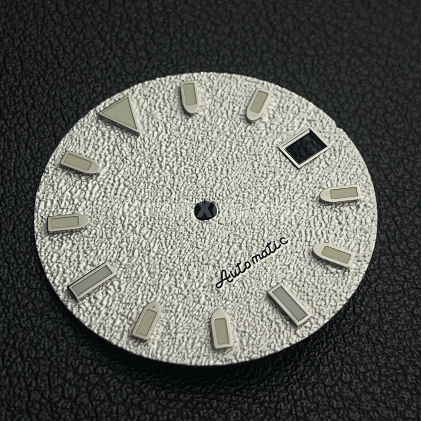 29mm White Watch Dial w/Green Luminous Replacement for NH35 4R35 Movement