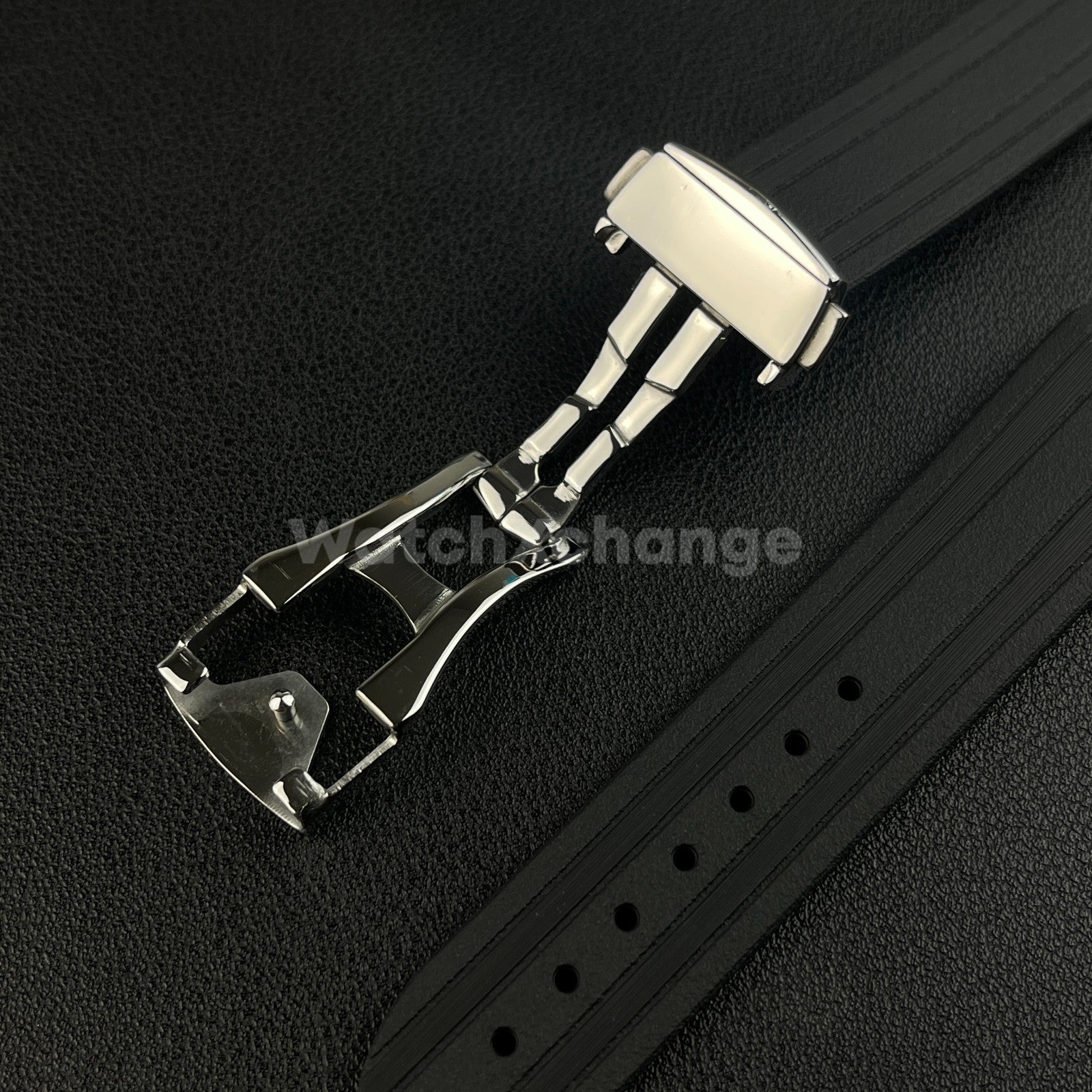 Black Omega Seamaster 41mm 300M Silicone Rubber Curved End Strap 20mm With Clasp