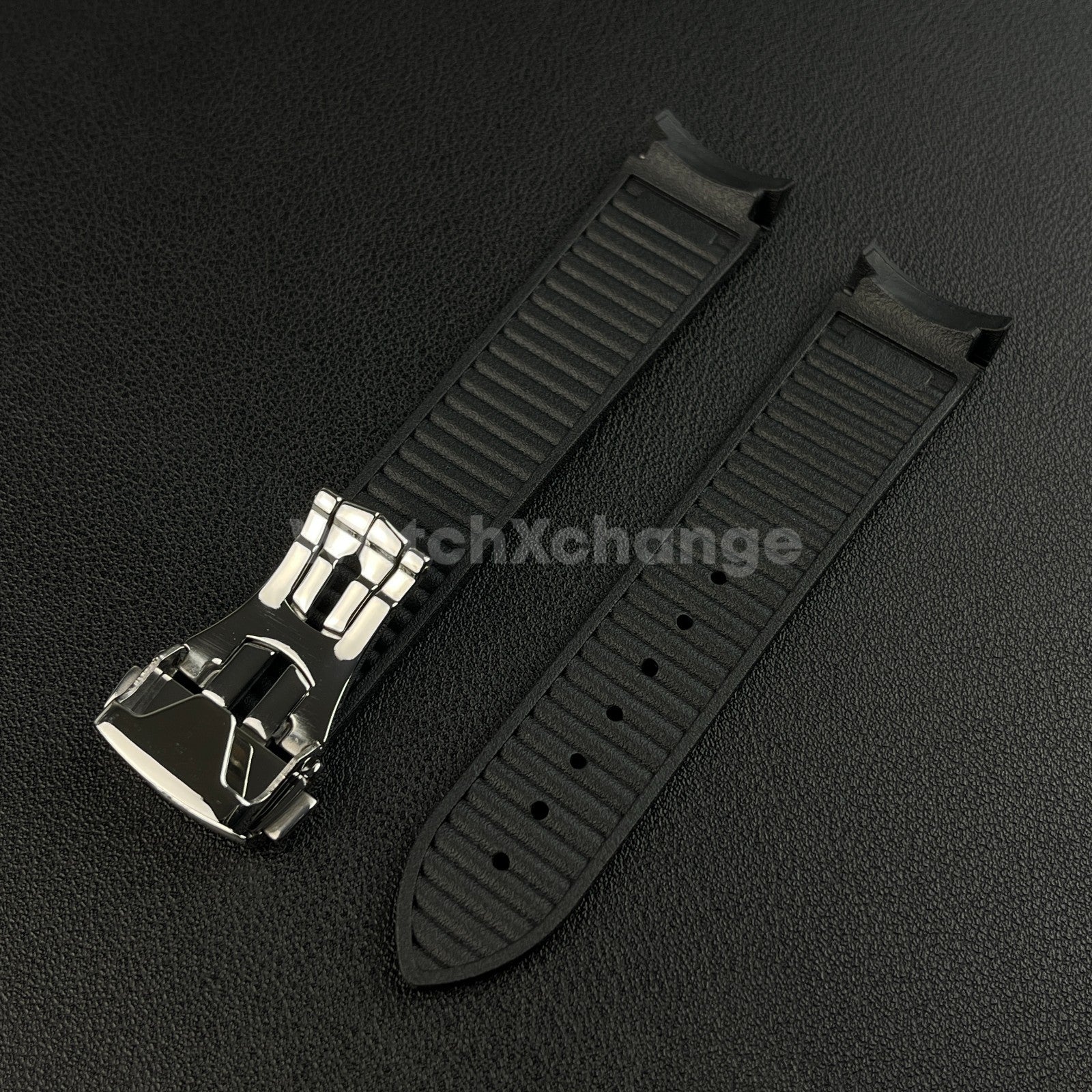 Black Omega Seamaster 41mm 300M Silicone Rubber Curved End Strap 20mm With Clasp