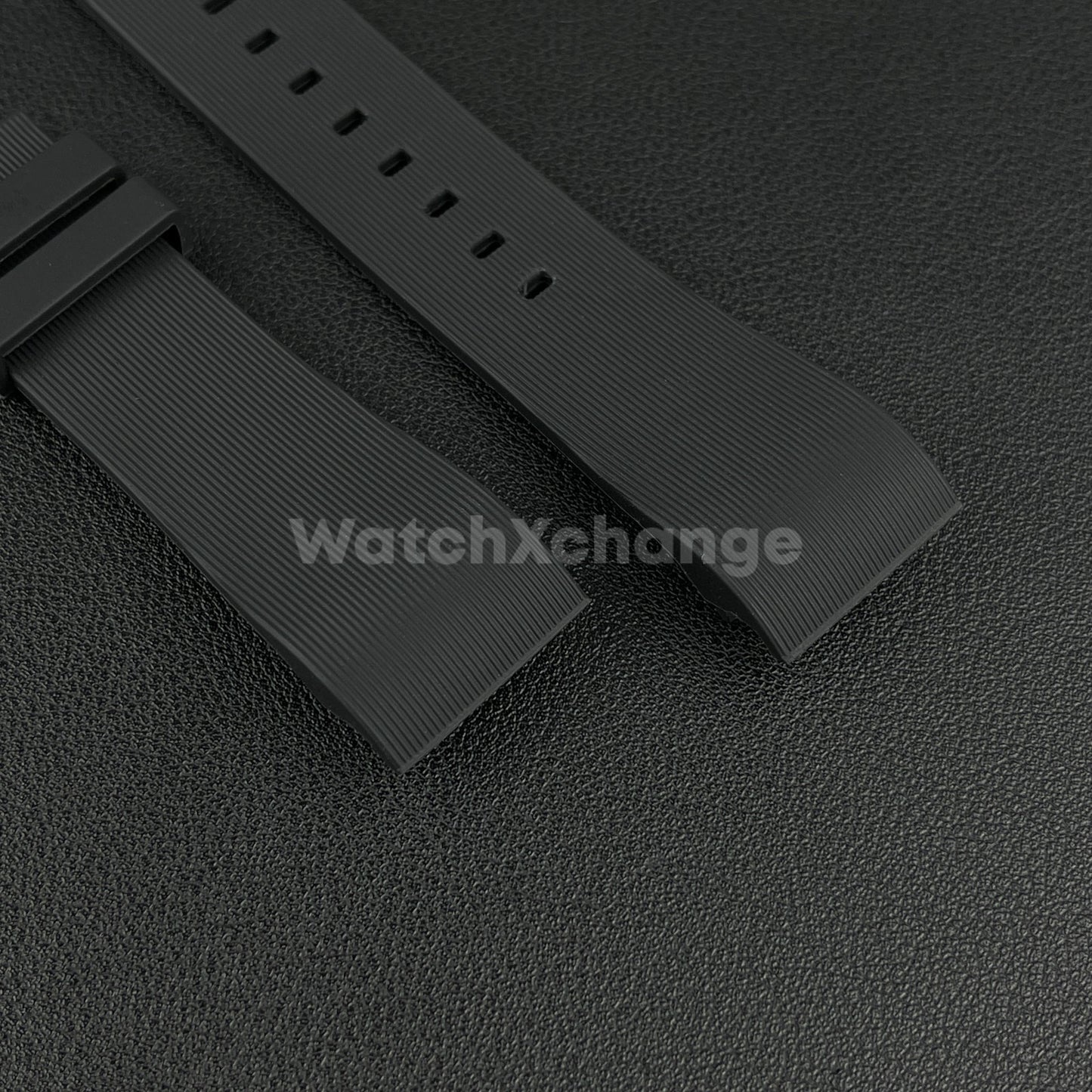 Black Silicone Rubber Watch Strap For Cartier Santos 100 Curved Ends 20 / 23mm
