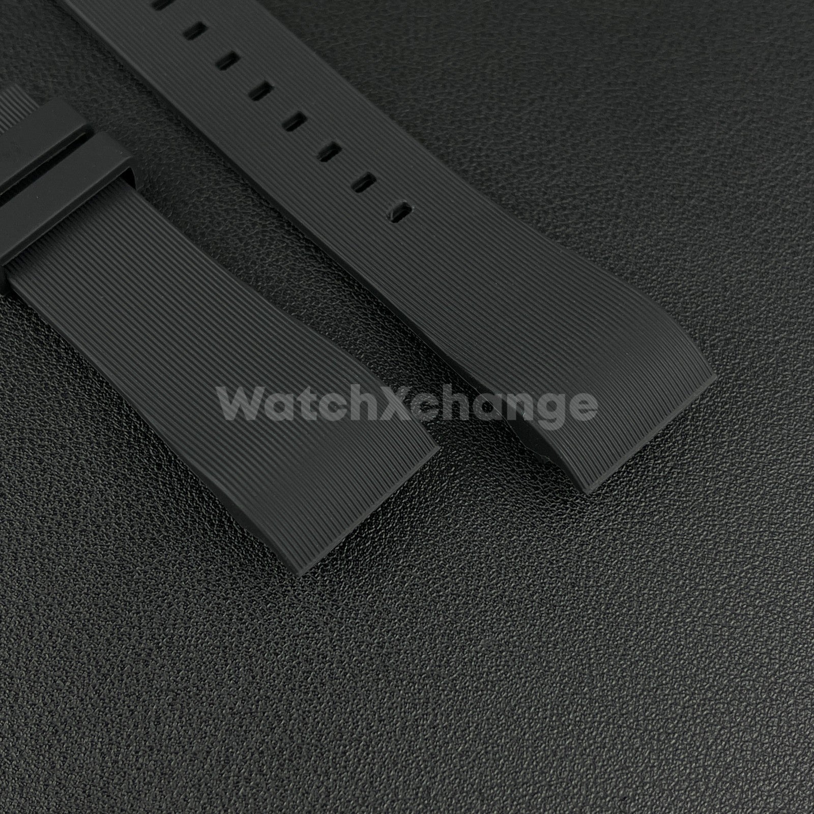 Black Silicone Rubber Watch Strap For Cartier Santos 100 Curved Ends 20 / 23mm