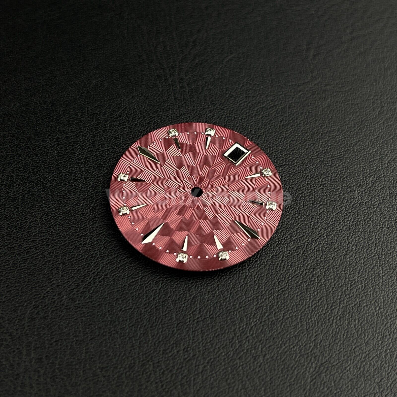 29mm Red Watch Dial Face Radial Pattern Diamond Scale for NH35/36 Movements